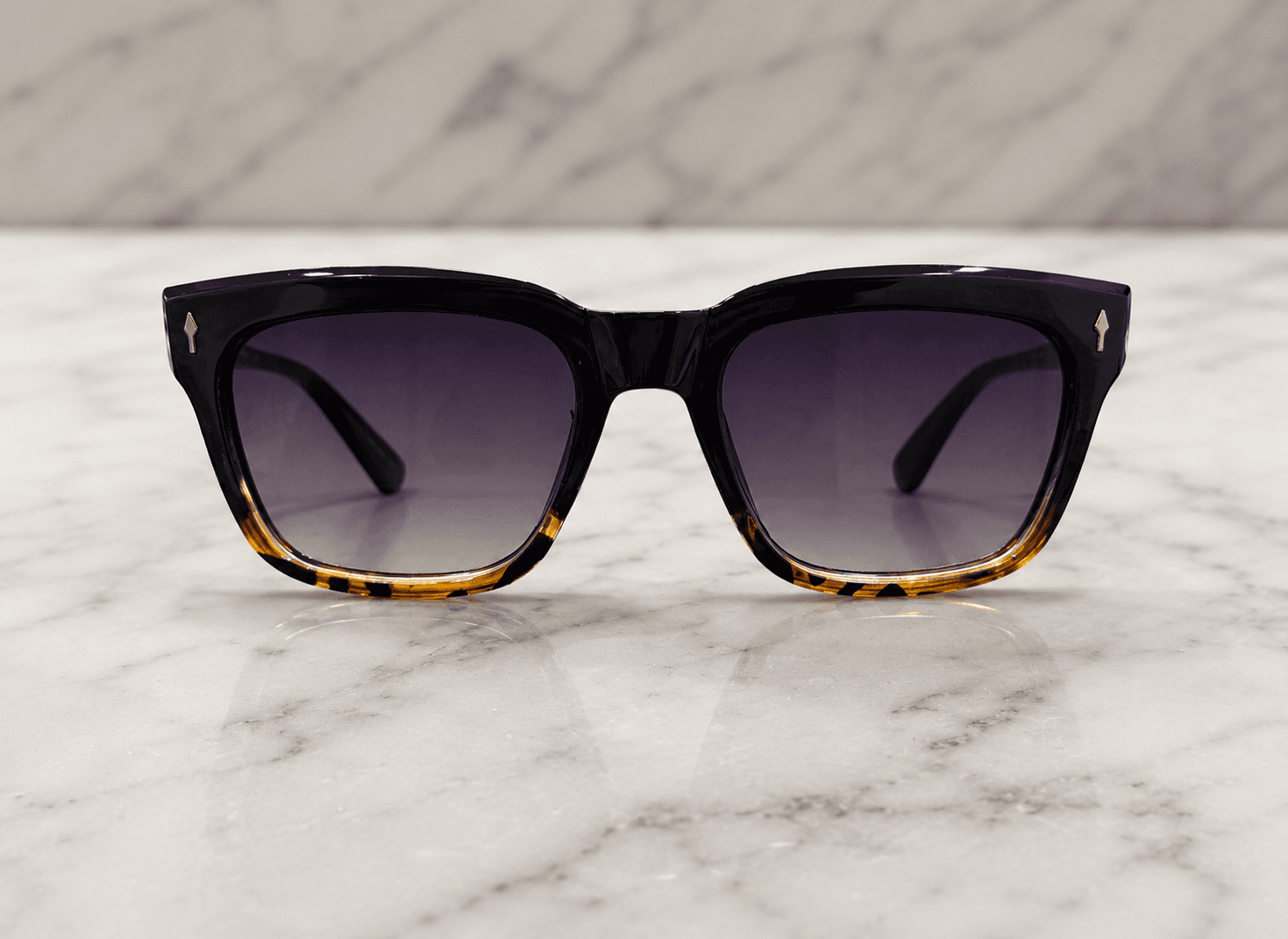 Plum noir